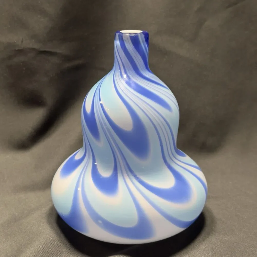 Art Glass Vase Blue White Swirl 8